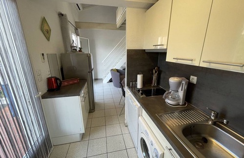 Saint-Cyprien Plage Villa | Charming 3-Room Villa with Mezzanine, Pool, Tennis, Near Beach & Port in Saint Cyprien