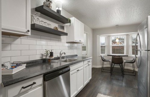 Tulsa House | Charming 3bed/2 bath near Gathering Place, Riverparks and Downtown