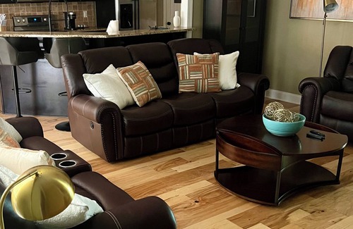 Augusta House | Charming 3BR 2Bath Home on quiet street 1.1mi from Augusta National