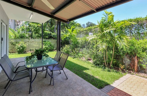 The Gardens House | Charming 3BR Retreat in Central Location of Darwin