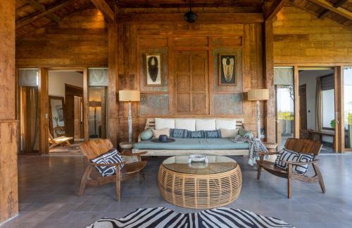 Munggu Villa | Charming 3BR Villa w/pool & view