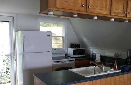 Paw Paw House | Charming 4 bed / 2 bath Lake House