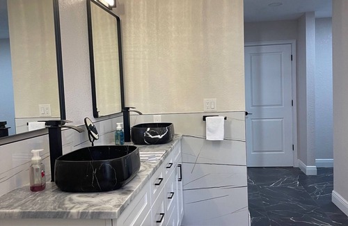 Safety Harbor House | Charming 4-bedroom country house in Safety Harbor with AC