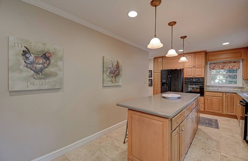 Winston - Salem House | Charming 4-bedroom house with WiFi and AC in lovely Winston-Salem
