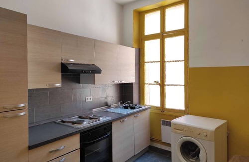 Perpignan Apartment | Charming 4-bedroom apartment, historic center Perpignan