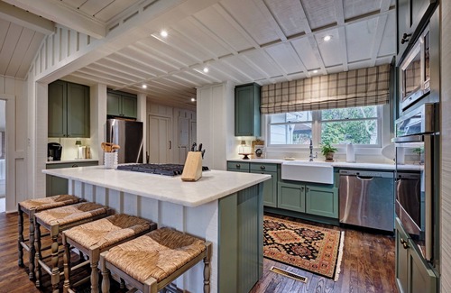 Cashiers Cottage | Charming 4-bedroom cottage in High Hampton Proper just minutes to Cashiers