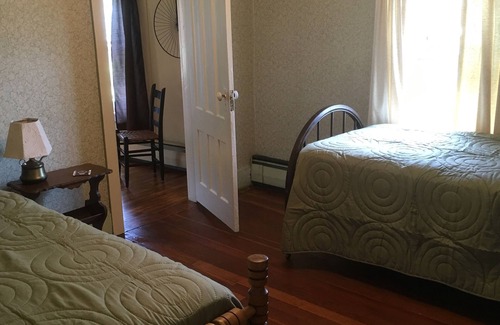 Brant Lake House | Charming 4-bedroom house with WiFi and AC in delightful Brant Lake