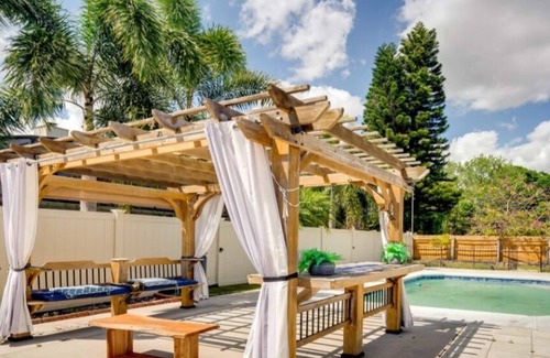 Bryn Mawr House | Charming 4-bedroom house with AC and WiFi in beautiful Orlando