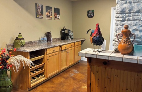 Liberty Hill House | Charming 4-bedroom house with AC and WiFi in Liberty Hill