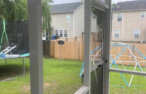 Summerville House | Charming 4-bedroom house with WiFi and AC in Summerville