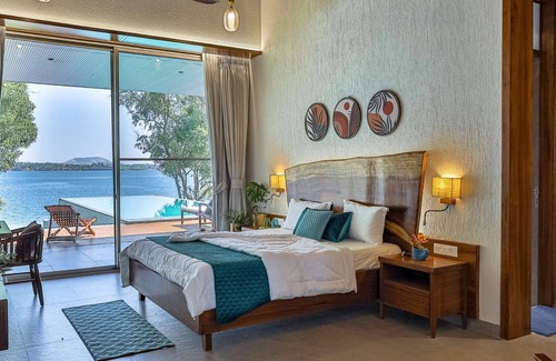 Dhargaon Villa | Charming 4-bedroom villa with AC in Nashik, Maharashtra