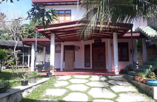 Thalaramba House | Charming 4-bedroom villa with AC and WiFi in fabulous Mirissa