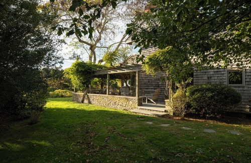 Water Mill House | Charming 4 BR +2 waterfront-pool, privacy, views, gazebo, boats, near beaches
