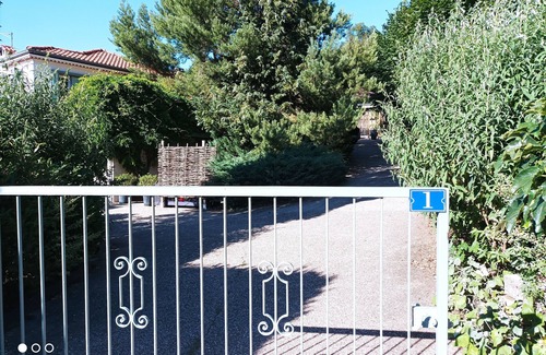 Espaly-Saint-Marcel House | Charming 4-star guest house: LES TONNELES DE MANAL