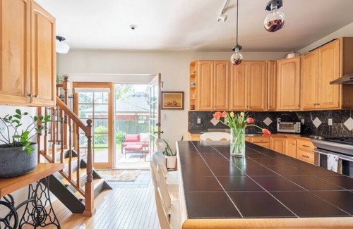 Overlook House | Charming 4 Square Home in a Great Portland Neighborhood