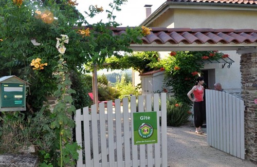 Chagnon Cottage | Charming 4-star cottage for 2 people, near Pilat