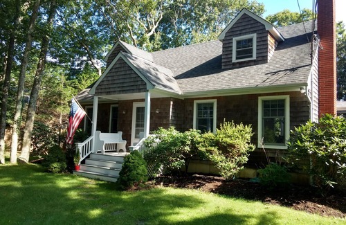 Springs House | Charming 4B/3Bth East Hampton Shingled Classic With Pool: Perfect For Families