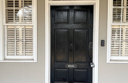 Columbus House | Charming 4bd Home in MidTown