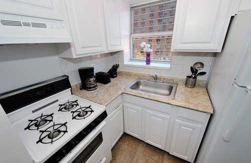 Garment District Apartment | Charming 4BR Apartment Close to Times Square!