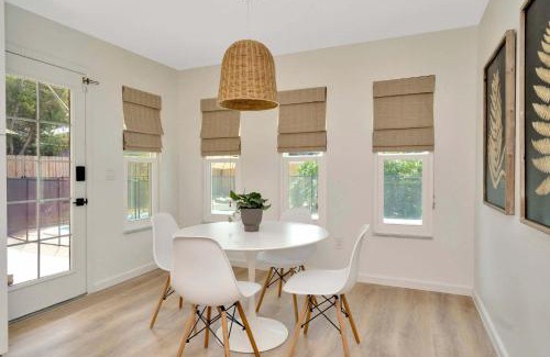 Carrollwood House | Charming 4BR Tampa Escape with Pool Game room