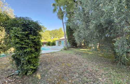 Chateauneuf-Grasse Villa | Charming 5-Bedroom Villa with Sea View, Garden & Pool – Côte d’Azur Escape