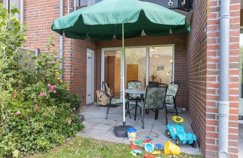 Wremen Apartment | Charming apartment Lili Marleen 7-03 with a view from the balcony.