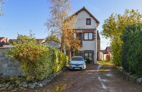 Bethune Apartment | Charming and calm flat with parking at the heart of Béthune - Welkeys