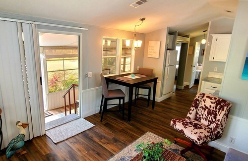 Braden River House | Charming and Cheerful Sarasota Rental with Full Resort Amenities!