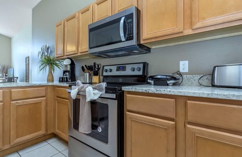 Loughman Cottage | Charming and Comfy Villa. CDC Cleaning Standards, Peaceful Resort #4326