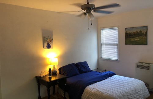 Westwood Apartment | Charming and Cozy Apt in the Hear of Westwood Village