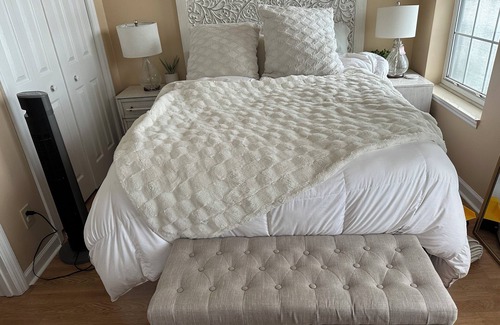 New Town Condo | Charming and cozy bedroom in Key West with WiFi, AC.