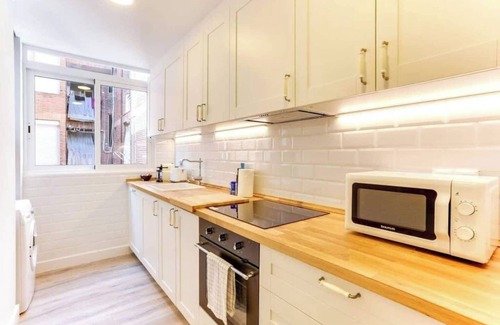el Camp d'en Grassot i Gracia Nova Apartment | Charming and luxurious apartment in the best location in Barcelona.