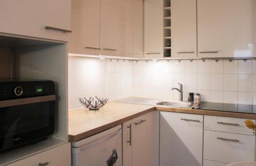 Parc-de-Montsouris Apartment | Charming and practical studio in Paris 14th