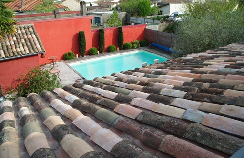Begles House | Charming and quiet house with heated pool!
