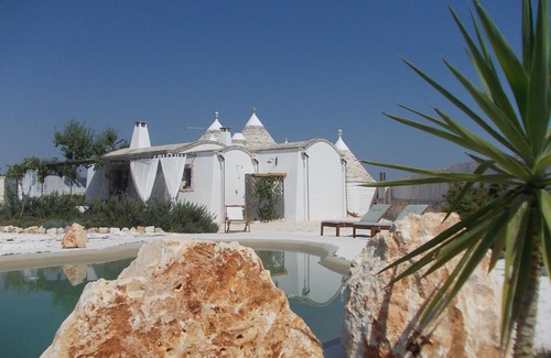 Ostuni Villa | Charming and romantic XIX century stone trulli with pool