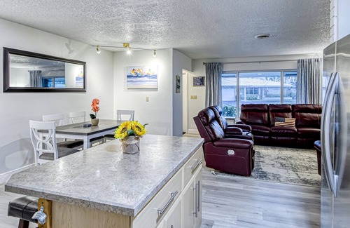 Cypress Lakes House | Charming and snowbird-friendly bungalow with enclosed yard, pool, grill, AC