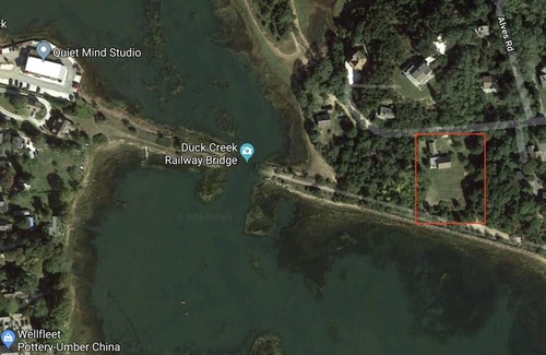 Wellfleet House | Charming antique waterfront home overlooking wellfleet harbor