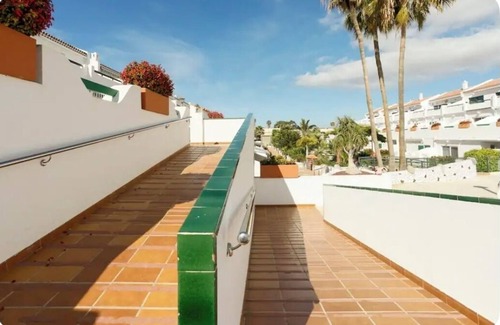 Arona Apartment | Charming apartment with pools, terrace and beatiful garden in Costa del Silencio