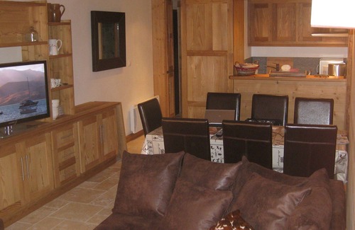 Chamonix City Centre Apartment | Charming apartment 8 people, next to the Savoy/Brévent ski slopes, Chamonix