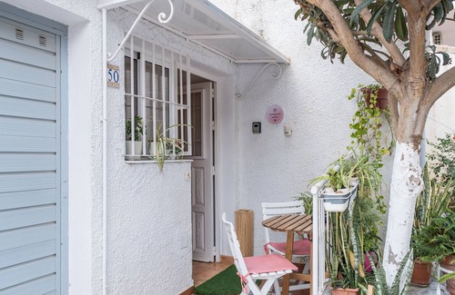 La Cala del Moral Apartment | Charming Apartment “Villa Jacaranda” Close to the Beach