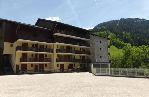 Areches Apartment | Charming Apartment in Central Arêches with Summer Pool Access