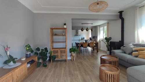 Ensues-la-Redonne Apartment | Charming apartment Côte Bleue