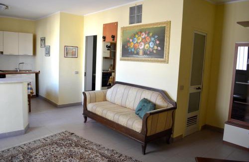 Reggio Calabria Apartment | Charming apartment in Reggio Calabria, 40 sqm, terrace