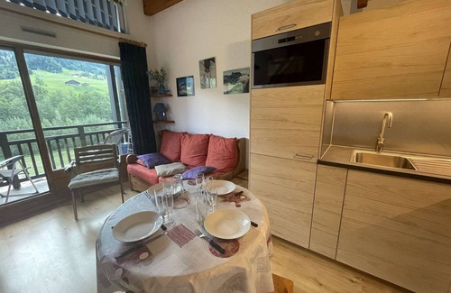 Praz-sur-Arly Apartment | Charming apartment in Praz Sur Arly - 5 people, parking and ski locker