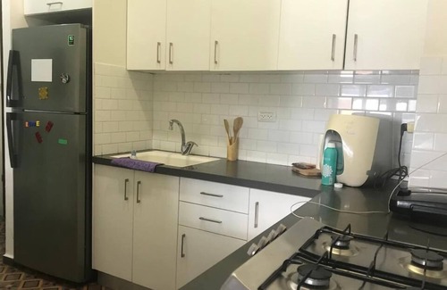 Tel Aviv City Center Apartment | Charming apartment in the heart of Tel Aviv. Located near all bars/restaurants!