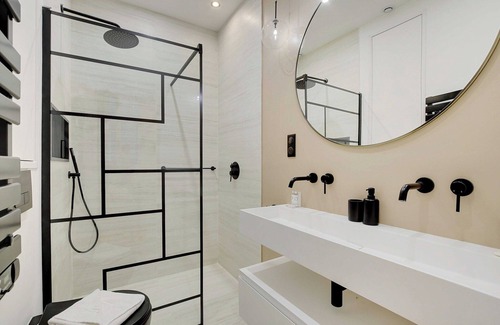 Quartier Sainte-Avoye Apartment | Charming apartment - 1BR/4P - AC - Marais