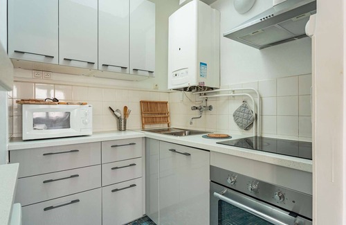 Guethary Apartment | Charming Apartment 300m from the Beach in Peaceful Guéthary