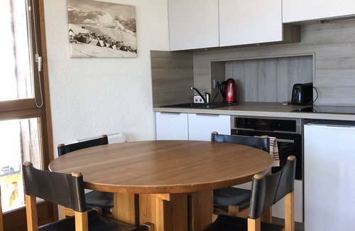 Viel-Alpe Apartment | Charming apartment 40 m2/4 p classified 3 * old district Alpe, magnificent view