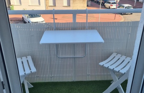 Calais City Center Apartment | Charming apartment at the foot of the Calais lighthouse