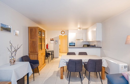 Middelkerke Apartment | Charming apartment with cozy terrace